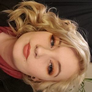 Meet your Posher, Breez